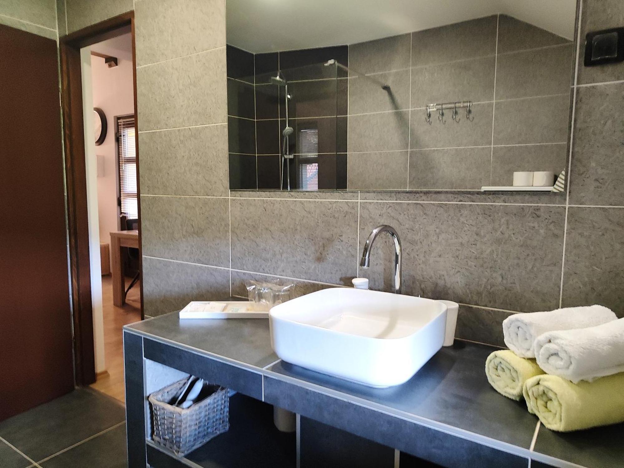 Villa Ruhige Lage Rakovica Exterior foto